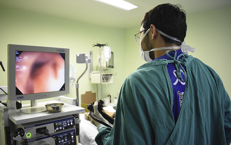 Hospital Geral Dr. César Cals realiza ações de prevenção ao câncer de intestino